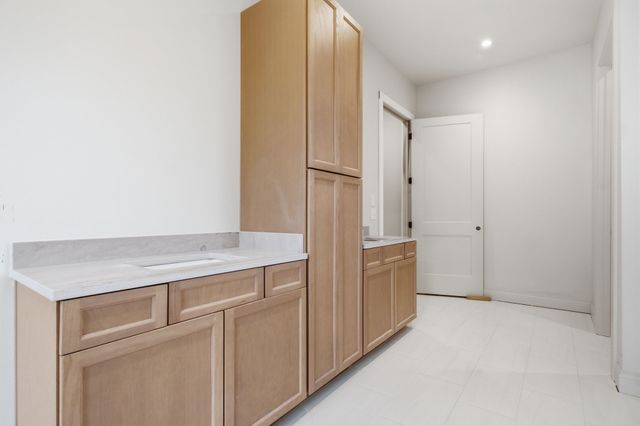 2206 Grantland Ave, Nashville, TN 37204