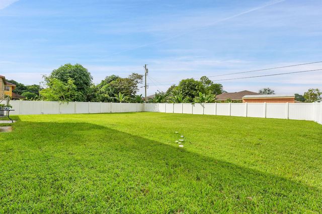 4178 SW Tuscol Street, Port St Lucie, FL 34953