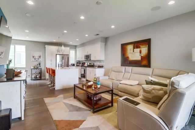 1842 Observation Way, Chula Vista, CA 91915