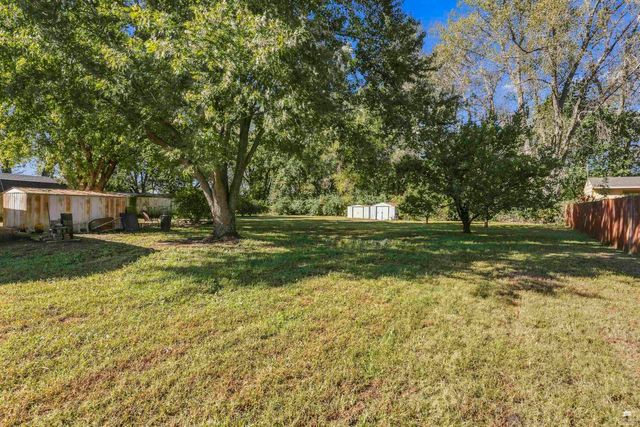 3460 Dempsey Road, Manhattan, KS 66502