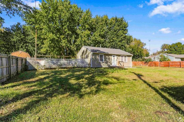 3460 Dempsey Road, Manhattan, KS 66502