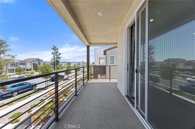 201 Longspur Dr, Irvine, CA 92618