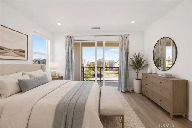 201 Longspur Dr, Irvine, CA 92618