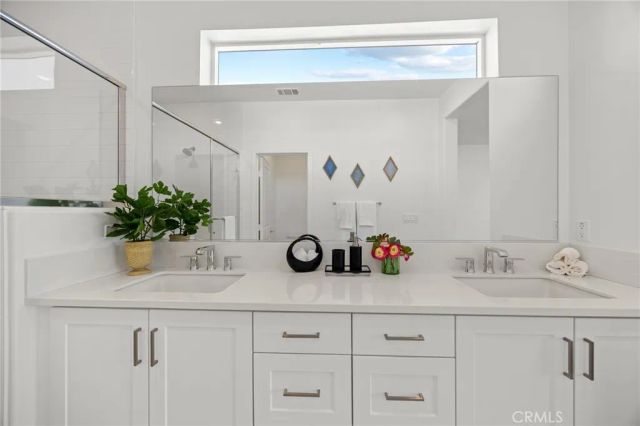 201 Longspur Dr, Irvine, CA 92618