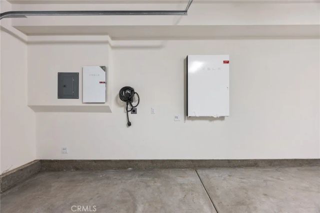 201 Longspur Dr, Irvine, CA 92618