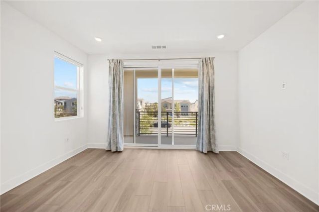 201 Longspur Dr, Irvine, CA 92618