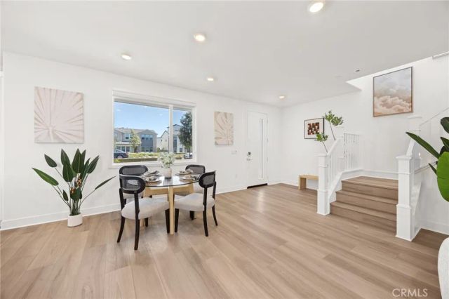 201 Longspur Dr, Irvine, CA 92618