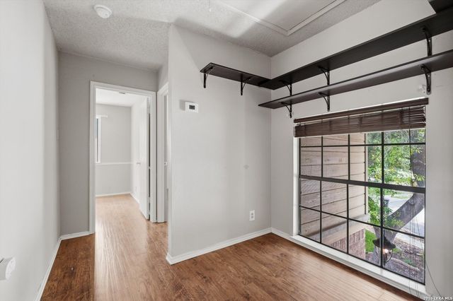 6302 Scrub Jay, San Antonio, TX 78240