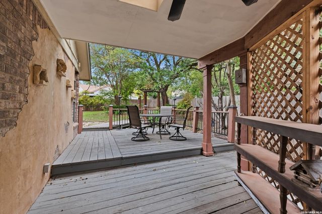 6302 Scrub Jay, San Antonio, TX 78240