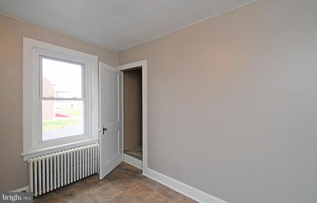 20 E HOWARD ST, Stowe, PA 19464