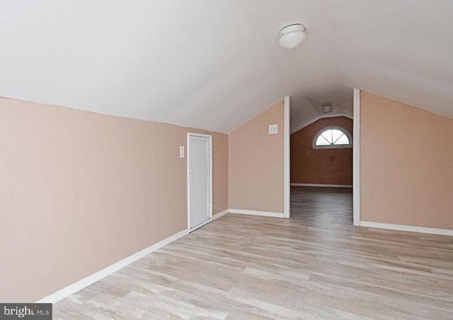 20 E HOWARD ST, Stowe, PA 19464