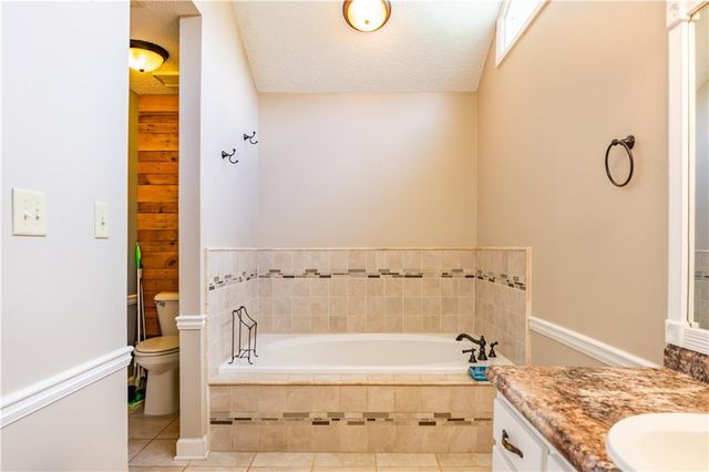 11058 Hunters Lane, Hampton, GA 30228