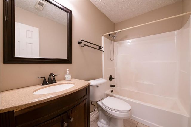11058 Hunters Lane, Hampton, GA 30228