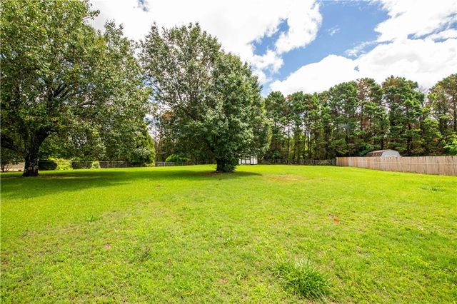 11058 Hunters Lane, Hampton, GA 30228