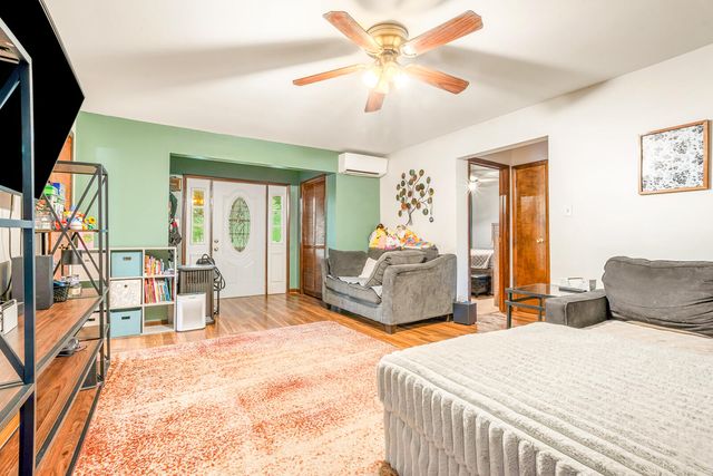 7910 W 155th Avenue, Lowell, IN 46356