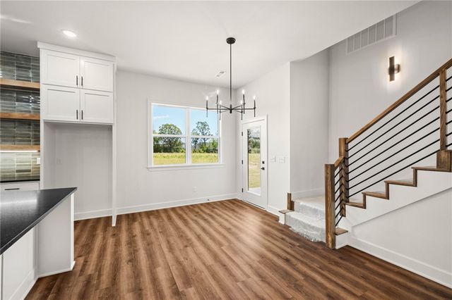 431 Silverview Avenue, Centerton, AR 72719