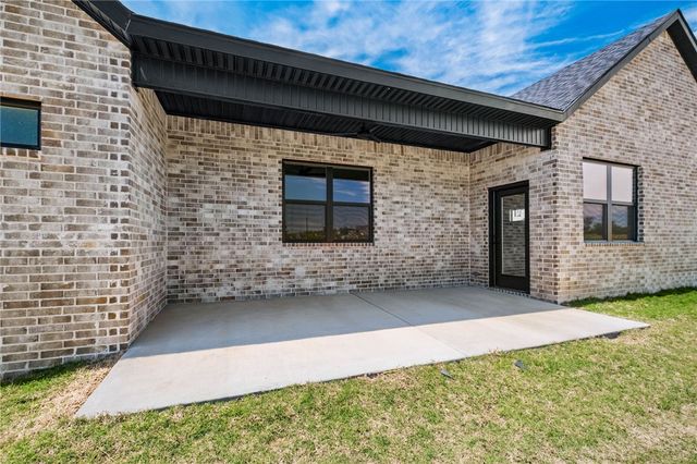431 Silverview Avenue, Centerton, AR 72719