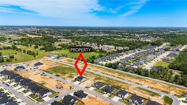431 Silverview Avenue, Centerton, AR 72719