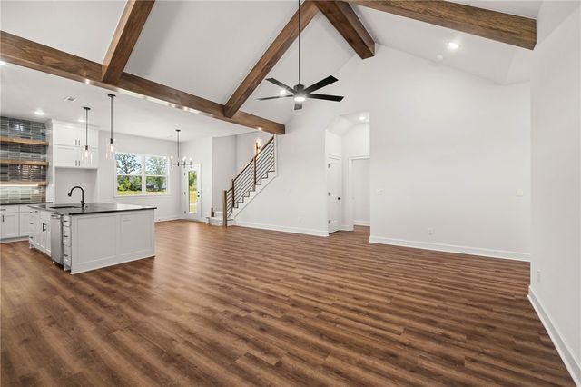 431 Silverview Avenue, Centerton, AR 72719
