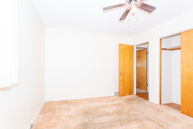 7407 N California Avenue, Chicago, IL 60645