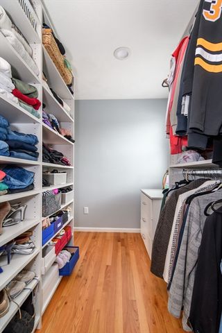 48 Wethersfield Rd, Natick, MA 01760