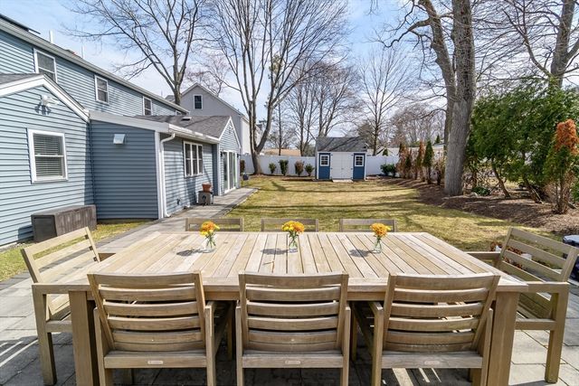 48 Wethersfield Rd, Natick, MA 01760