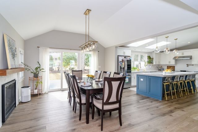 48 Wethersfield Rd, Natick, MA 01760