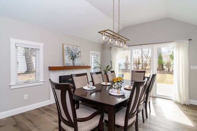 48 Wethersfield Rd, Natick, MA 01760