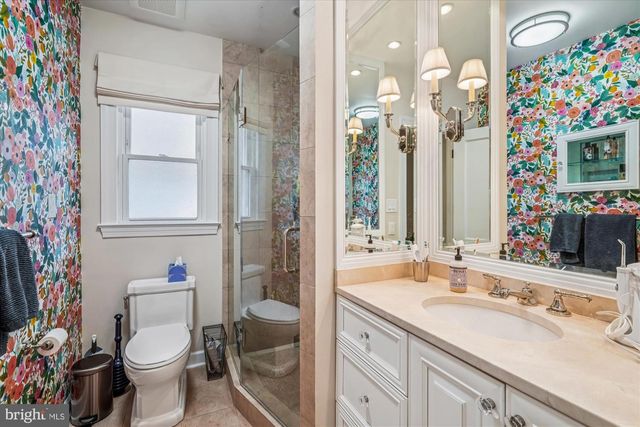 407 LANARK WAY, Silver Spring, MD 20901