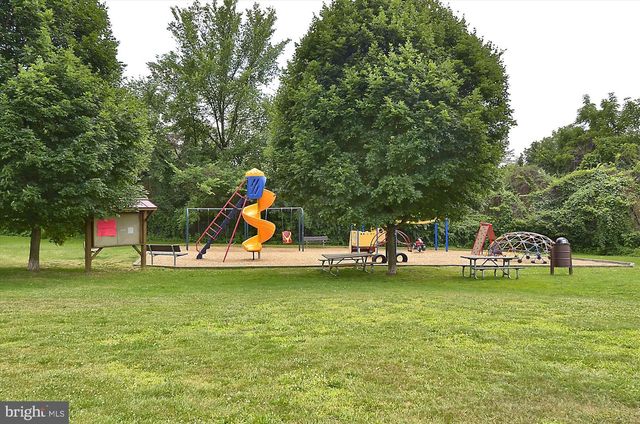 407 LANARK WAY, Silver Spring, MD 20901