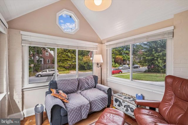 407 LANARK WAY, Silver Spring, MD 20901