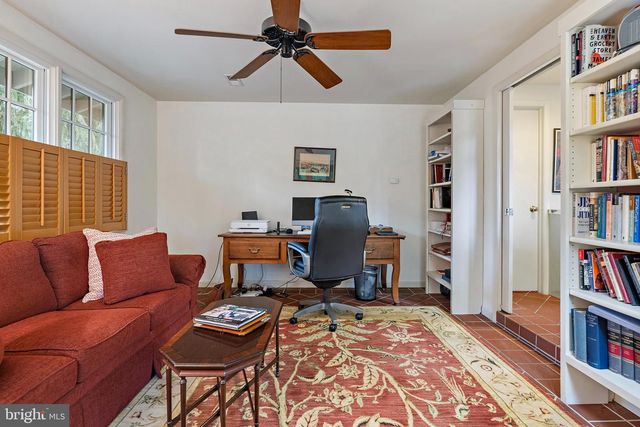 214 WARDOUR DR, Annapolis, MD 21401