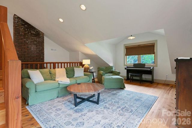 49 Miner Street, Brevard, NC 28712