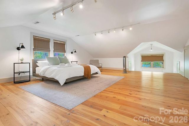 49 Miner Street, Brevard, NC 28712