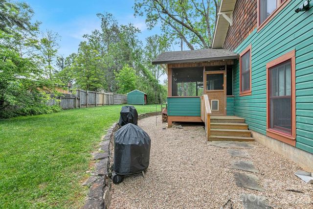 49 Miner Street, Brevard, NC 28712