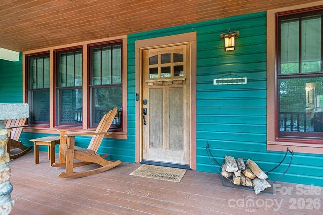 49 Miner Street, Brevard, NC 28712