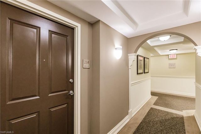 2825 Palm Beach BLVD # 214, Fort Myers, FL 33916