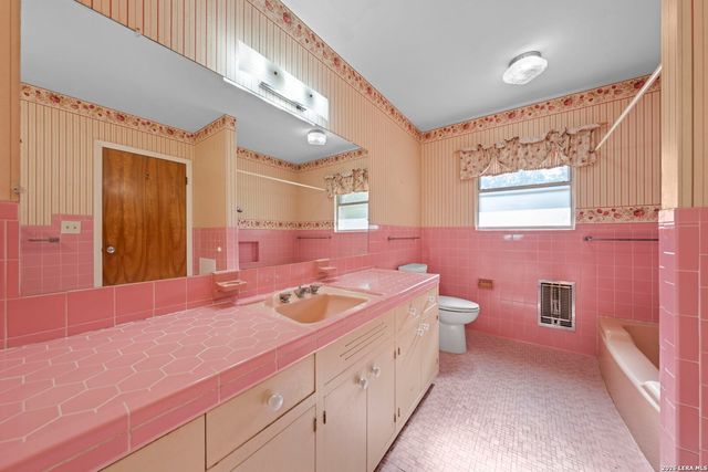 133 Royal Oaks, Kerrville, TX 78028