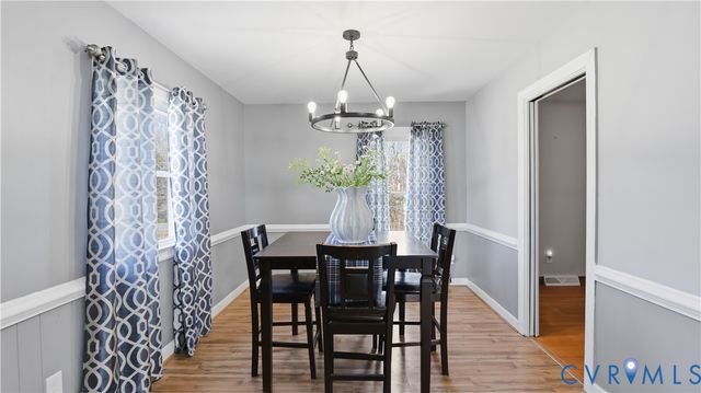 7232 Walnut Grove Dr, Mechanicsville, VA 23111