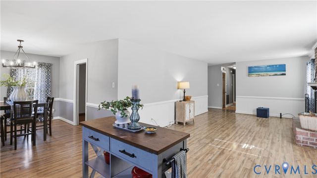 7232 Walnut Grove Dr, Mechanicsville, VA 23111