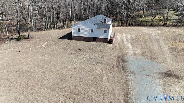 7232 Walnut Grove Dr, Mechanicsville, VA 23111