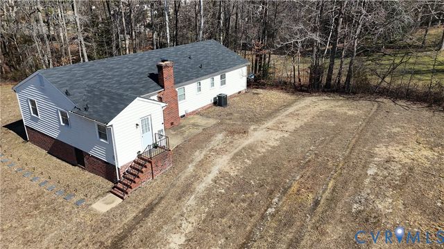 7232 Walnut Grove Dr, Mechanicsville, VA 23111