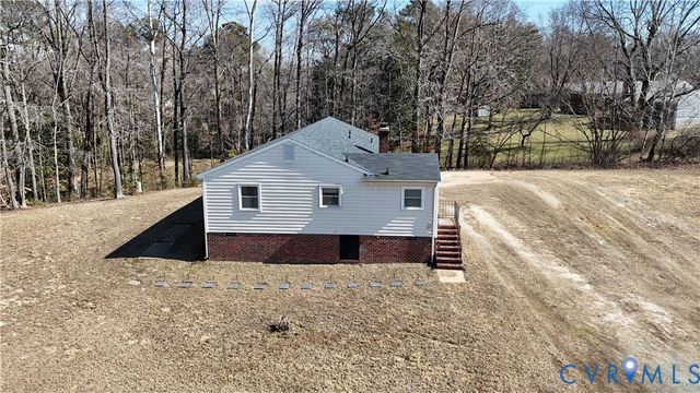 7232 Walnut Grove Dr, Mechanicsville, VA 23111