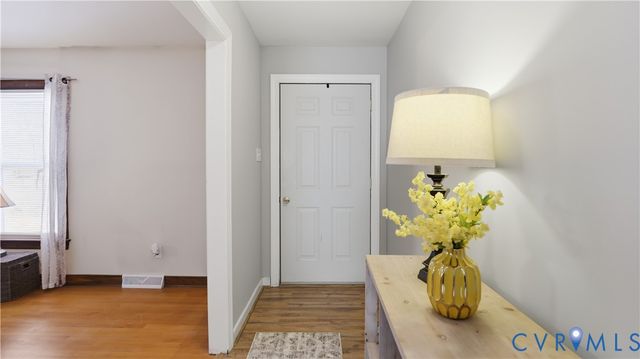 7232 Walnut Grove Dr, Mechanicsville, VA 23111