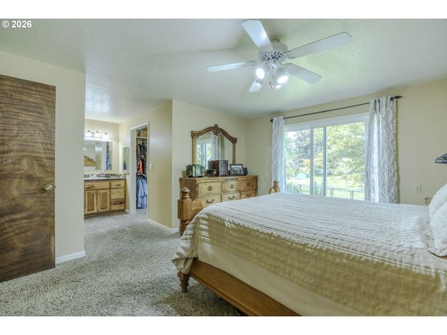 40211 DEERHORN Rd, Springfield, OR 97478