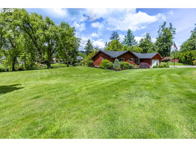 40211 DEERHORN Rd, Springfield, OR 97478