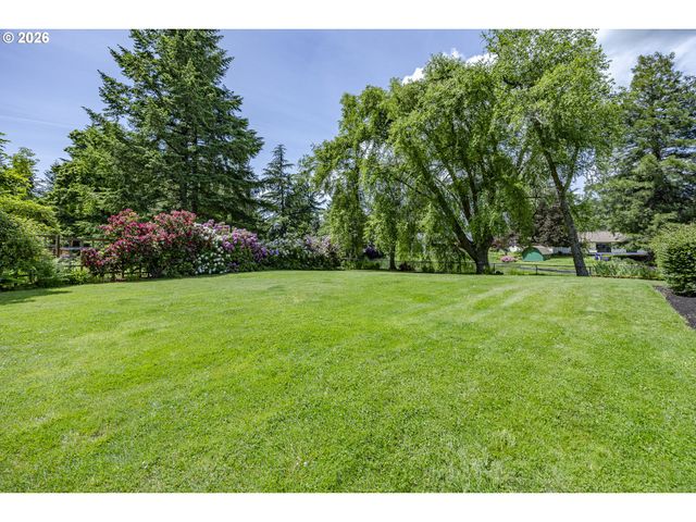 40211 DEERHORN Rd, Springfield, OR 97478