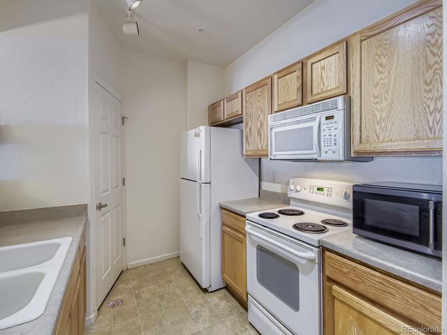 5255 Memphis Street 307, Denver, CO 80239