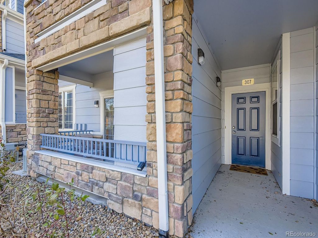 5255 Memphis Street 307, Denver, CO 80239