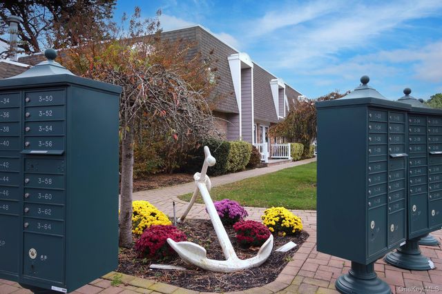 48 Mainsail Drive 2-48, Patchogue, NY 11772